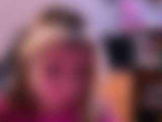 HerlindaVanvuren's Live Sex Cam Show