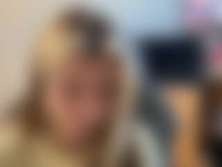 HerlindaVanvuren's Live Sex Cam Show