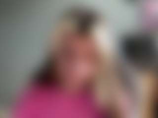 HerlindaVanvuren's Live Sex Cam Show