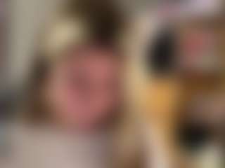 HerlindaVanvuren's Live Sex Cam Show