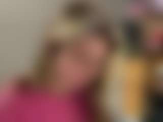 Live cam show with HerlindaVanvuren - Fetish Brown Hair on camwithhim.com