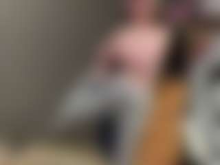 Live cam show with HerlindaVanvuren - Cowgirl on fuck-show.com
