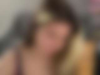 Live cam show with HerlindaVanvuren - Bondage on CamClone
