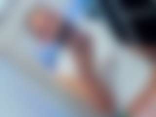 Live cam show with isabela-lovestore - Handjob on SpunkLive