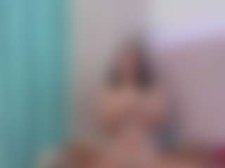 isabela-lovestore's Live Sex Cam Show