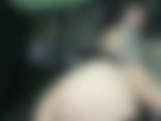 Live cam show with Marie - Butt Plug on CamwithHer