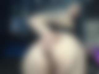 Live cam show with Marie - Shaved on fuck-show.com