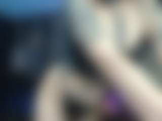 Live cam show with Marie - Goth on camwithhim.com