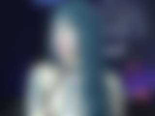 Live cam show with Marie - Shaved on Dolls Live