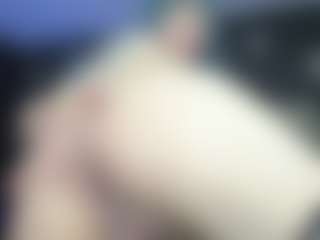 Live cam show with Marie - Butt Plug on Camsoda
