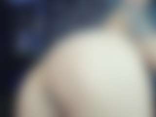 Live cam show with Marie - Shaved on Camsoda