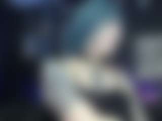 Live cam show with Marie - Goth on CamwithHer
