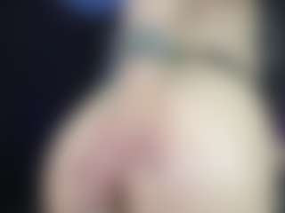 Live cam show with Marie - Goth on thefappeningchat.com
