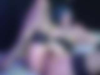 Live cam show with Marie - Shaved on Camsoda