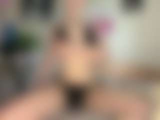 Live cam show with Temari - Granny Petite on CamClone