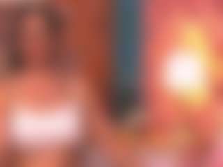 Live cam show with queendiabla - Amateur Mature on Soda Cam