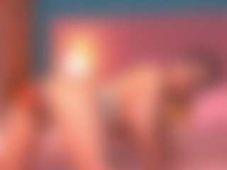 Live cam show with queendiabla - Bedroom Mature on StripNow