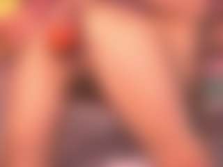 Live cam show with queendiabla - Public MILF on Camsoda