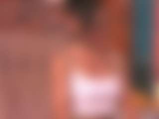 Live cam show with queendiabla - Mature MILF on Camsoda