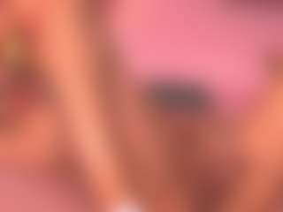 Live cam show with queendiabla - Fetish MILF on Livezox
