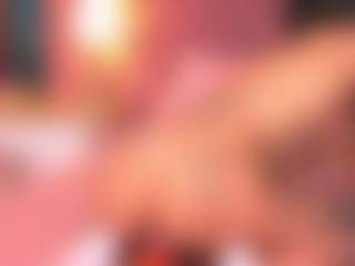 Live cam show with queendiabla - Lush Mature on Camsoda