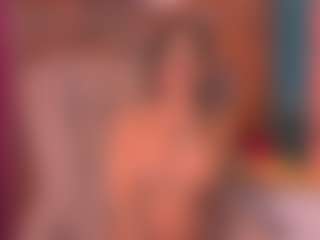 Live cam show with queendiabla - Green Eyes on Camsoda