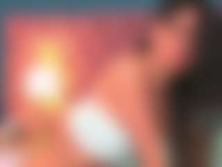 Live cam show with queendiabla - Skinny MILF on Camsoda