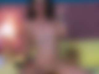 Live cam show with queendiabla - Bedroom on Soda Cam