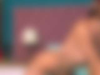 Live cam show with queendiabla - Green Eyes on xxxlivecams.org