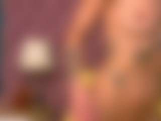 Live cam show with queendiabla - Dildo Or Vibrator MILF on LiveSexCams6