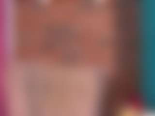 Live cam show with queendiabla - Skinny on Camsoda