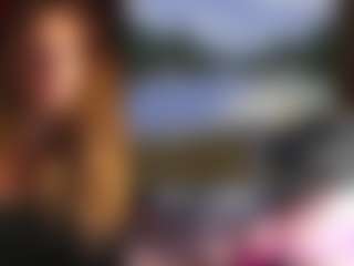 sharonurb3x's Live Sex Cam Show