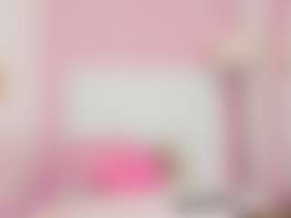 Live cam show with AlinaSimmons - Teen (18+) on Camsoda