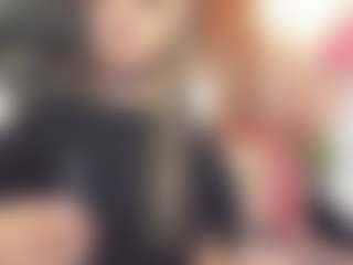 Live cam show with GiselleLaurens - Thin on livesuperchat.net