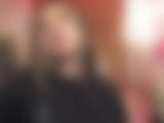 Live cam show with GiselleLaurens - Thin on Latina Girls