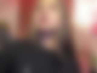 Live cam show with GiselleLaurens - Ass Clapping on Latina Girls