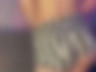Live cam show with HienLeggans - Blue Eyes on galaxygirlnitro.com