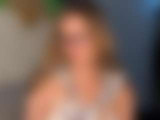 HienLeggans's Live Sex Cam Show