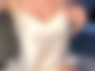 Live cam show with HienLeggans - Blonde Hair Teen (18+) on PervPlay.com