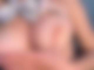 HienLeggans's Live Sex Cam Show