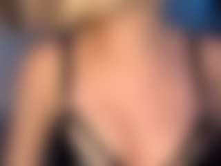 HienLeggans's Live Sex Cam Show