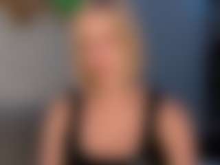HienLeggans's Live Sex Cam Show