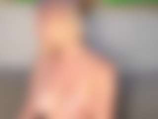 HienLeggans's Live Sex Cam Show