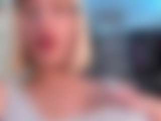 Show de cam sexual en vivo de HienLeggans