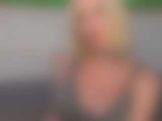 Live cam show with HienLeggans - Joi on xfollow cams