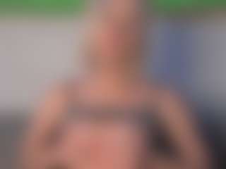 HienLeggans's Live Sex Cam Show