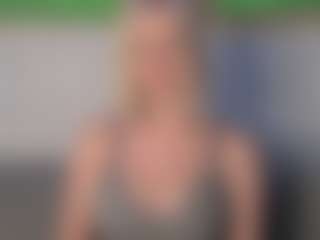 HienLeggans's Live Sex Cam Show