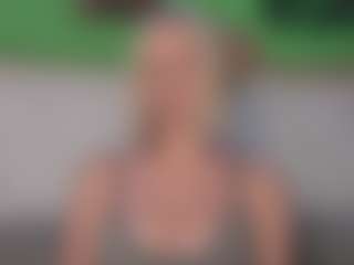 HienLeggans's Live Sex Cam Show