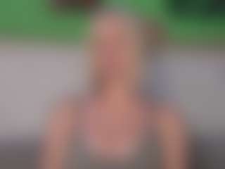 HienLeggans's Live Sex Cam Show