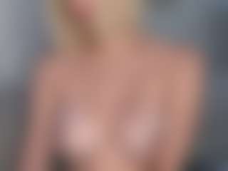 HienLeggans's Live Sex Cam Show